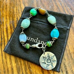 Jes MaHarry Sundance Catalog Beautiful Precious Stone & 925 Breaded Bracelet